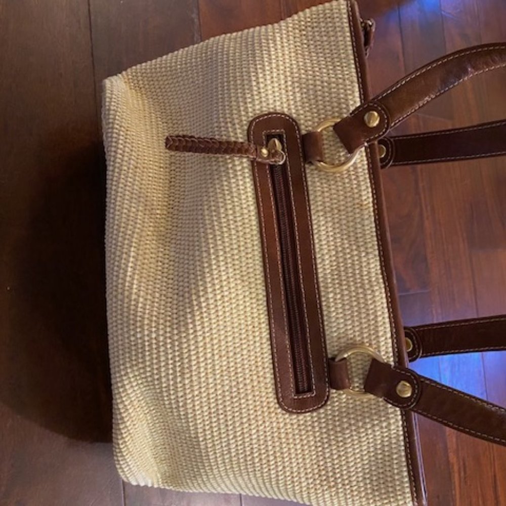 Giani Bernini faux leather trim handbag - Picture 2 of 6